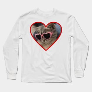 cat wearing pink heart sunglasses Long Sleeve T-Shirt